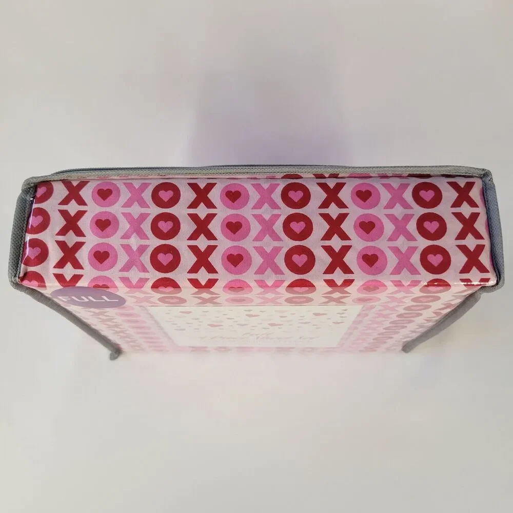 Valentines Day Red Pink XOXO KISS Love 4 piece FULL Sheets Set Girls Teen Hearts